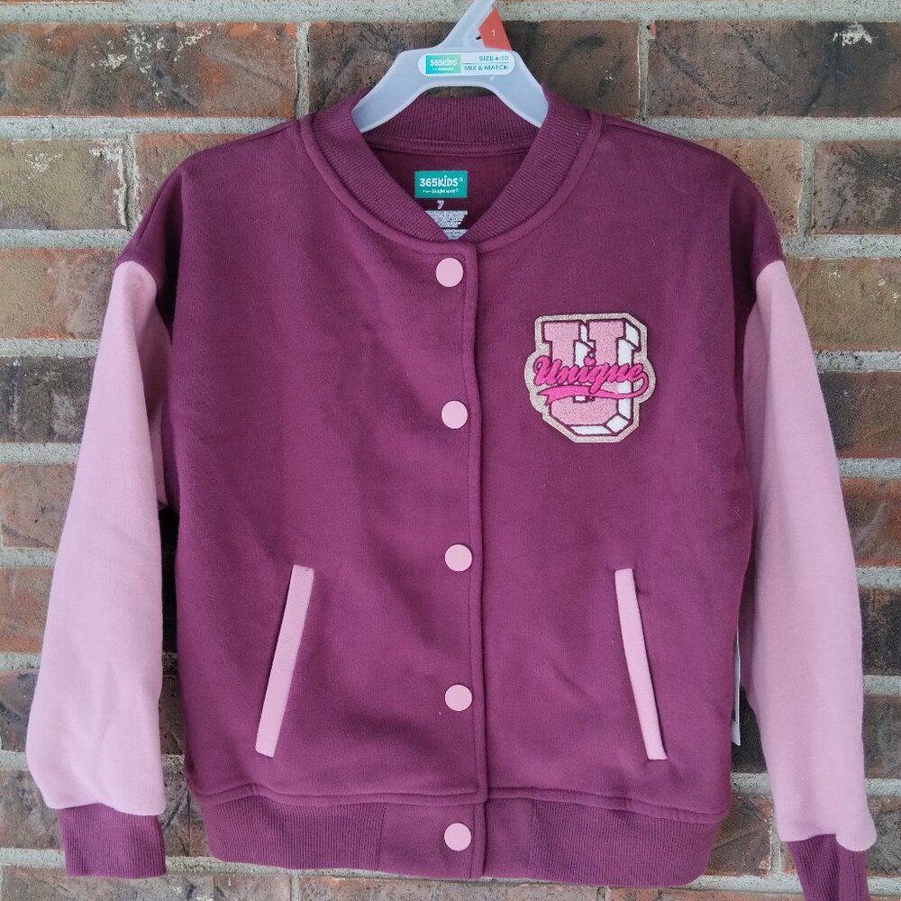 never worn GIRLS JACKET